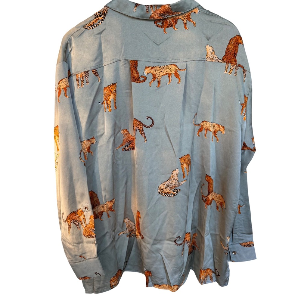 Umgee Plus Leopard Print Shirt Sage Green Satin Blouse 1XL Eclectic Safari Chic - Picture 10 of 11
